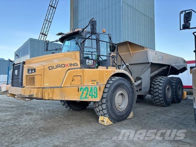 CAT 745-04 ساحبات مفصلية