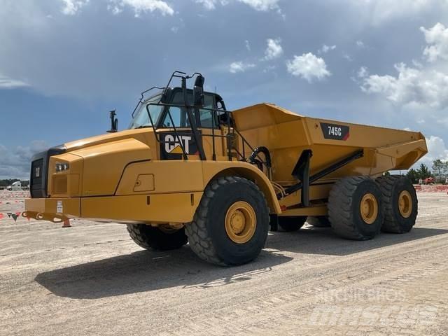 CAT 745C ساحبات مفصلية