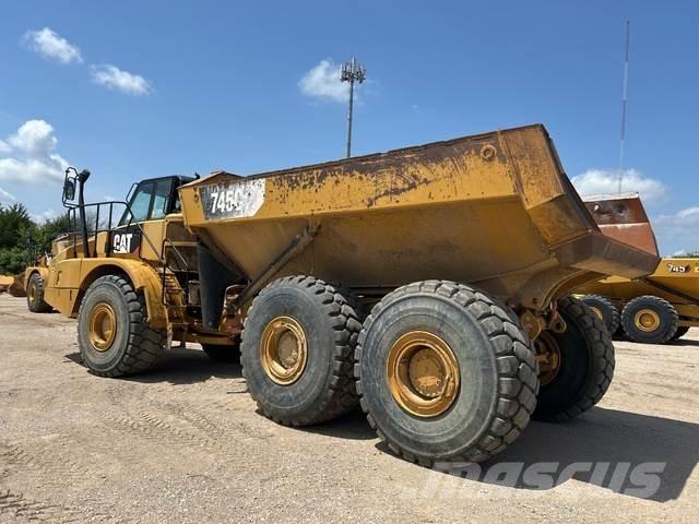 CAT 745C ساحبات مفصلية