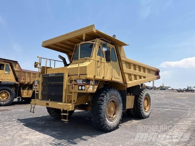 CAT 769C ساحبات مفصلية