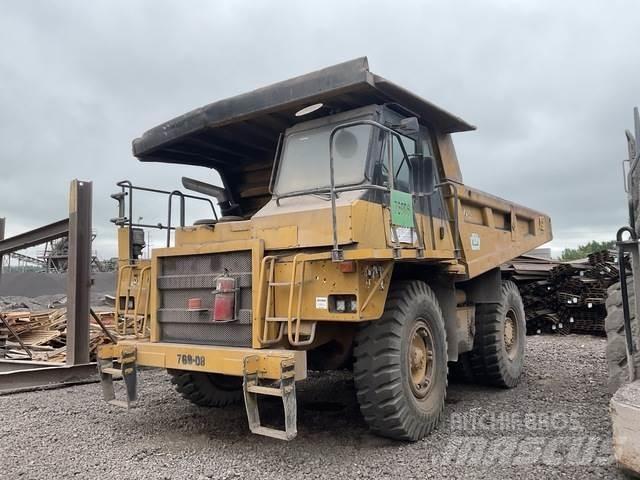 CAT 769D ساحبات مفصلية