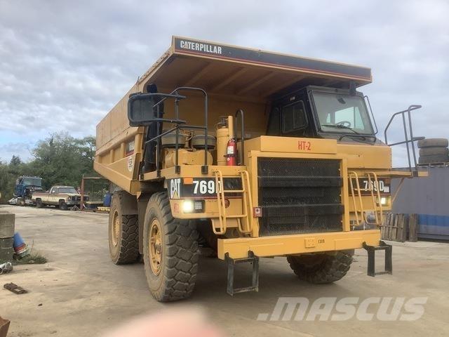 CAT 769D ساحبات مفصلية