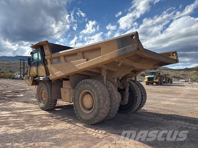 CAT 769D ساحبات مفصلية