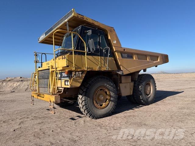 CAT 769D ساحبات مفصلية