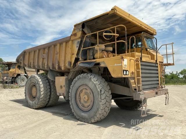 CAT 773B ساحبات مفصلية