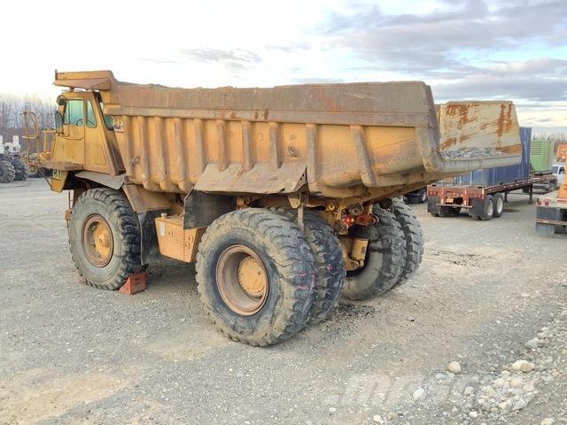CAT 773B ساحبات مفصلية