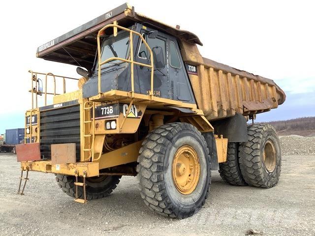 CAT 773B ساحبات مفصلية