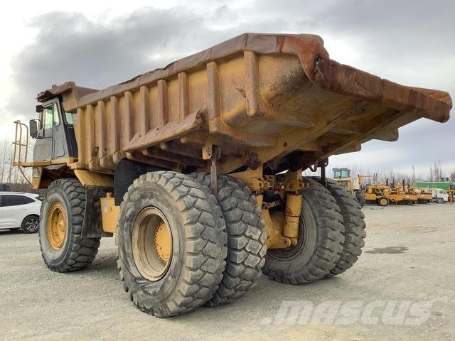 CAT 773B ساحبات مفصلية