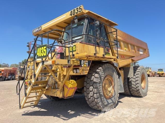 CAT 773D ساحبات مفصلية