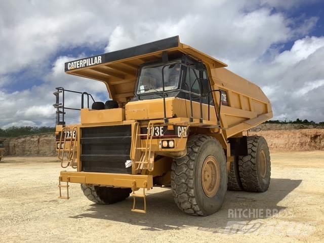 CAT 773E ساحبات مفصلية