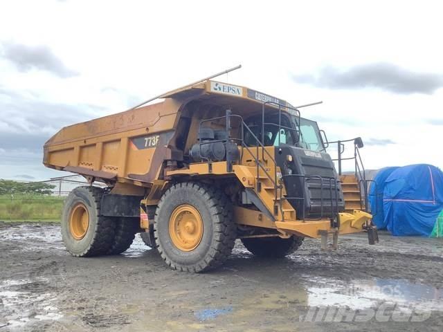CAT 773F ساحبات مفصلية