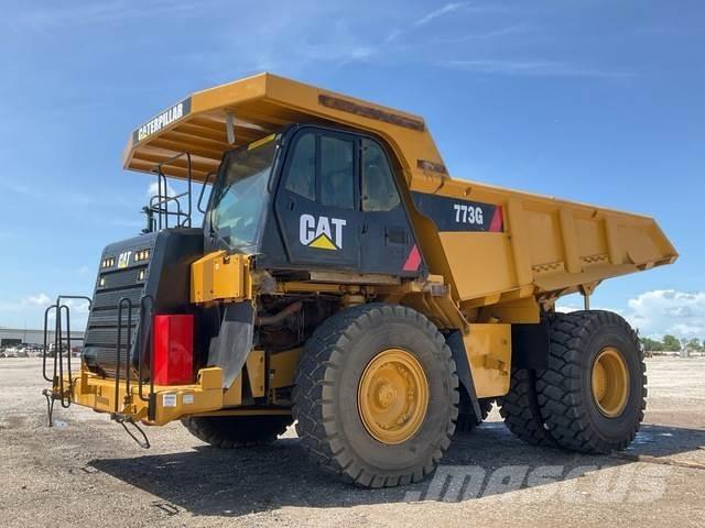 CAT 773G ساحبات مفصلية