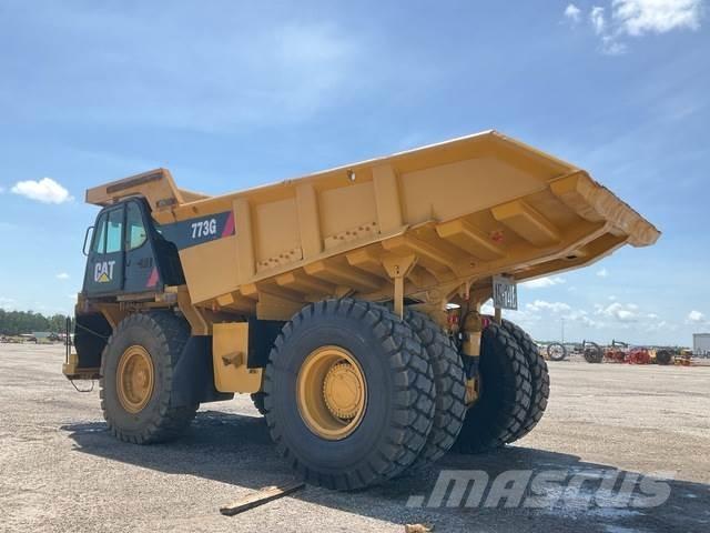 CAT 773G ساحبات مفصلية