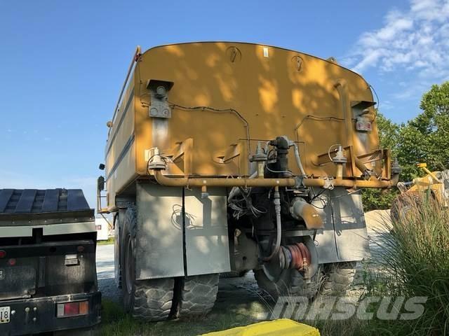 CAT 775D ساحبات مفصلية
