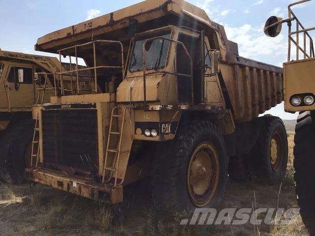 CAT 777 ساحبات مفصلية