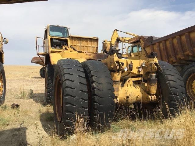 CAT 777 ساحبات مفصلية