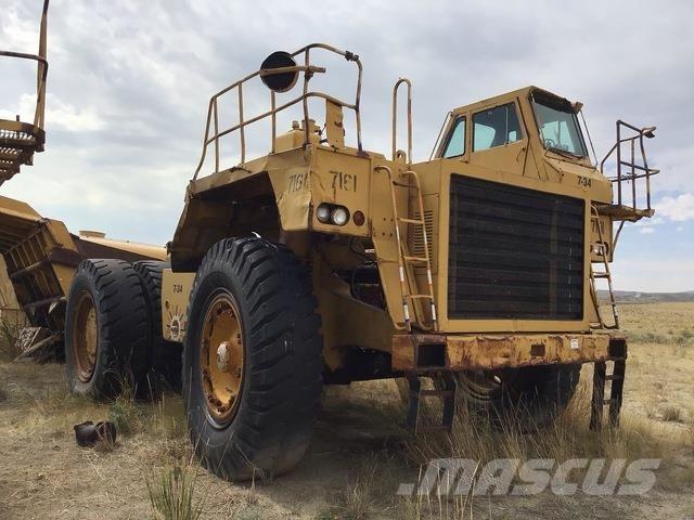 CAT 777 ساحبات مفصلية