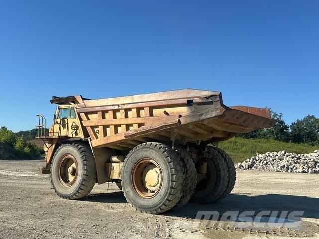 CAT 777C ساحبات مفصلية