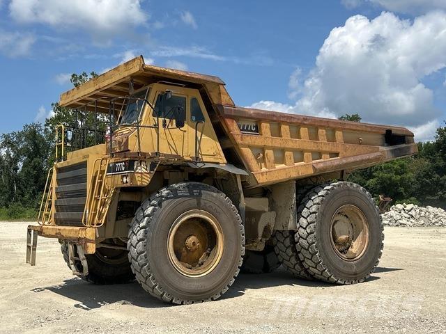 CAT 777C ساحبات مفصلية