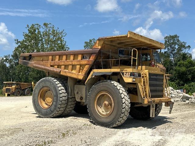 CAT 777C ساحبات مفصلية