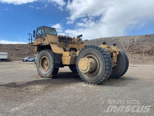 CAT 777D ساحبات مفصلية