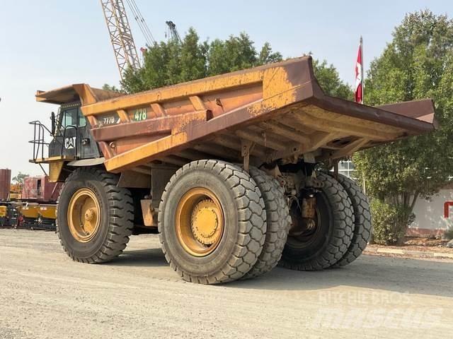 CAT 777D ساحبات مفصلية