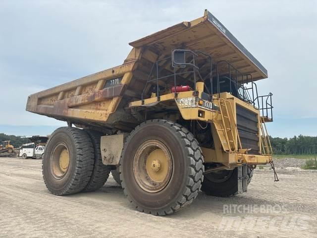 CAT 777D ساحبات مفصلية