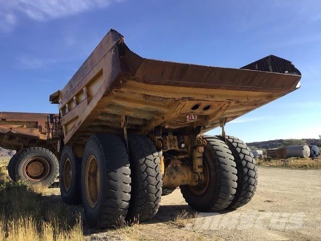 CAT 777D ساحبات مفصلية