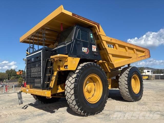 CAT 777E ساحبات مفصلية