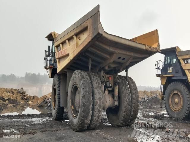 CAT 777E ساحبات مفصلية