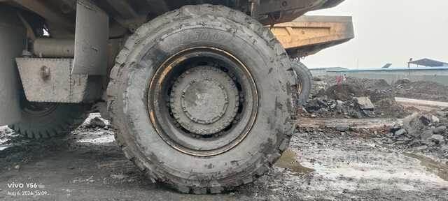 CAT 777E ساحبات مفصلية