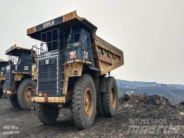 CAT 777E ساحبات مفصلية
