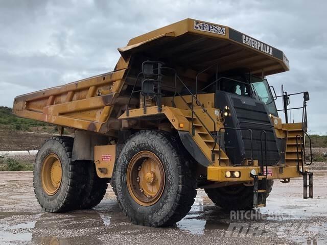 CAT 777F ساحبات مفصلية