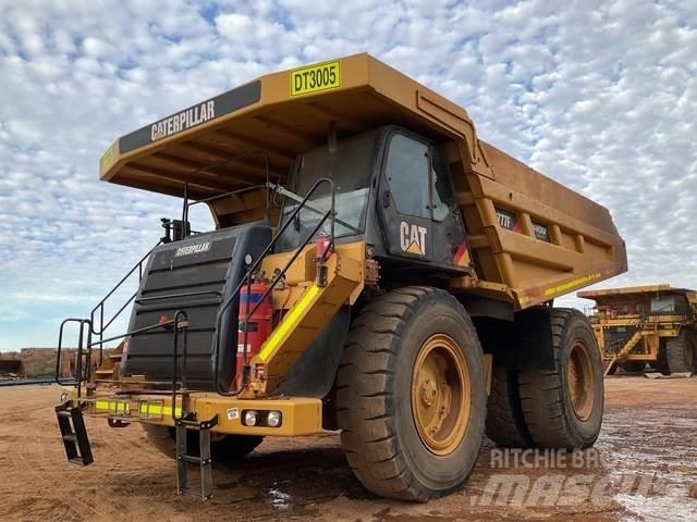 CAT 777F ساحبات مفصلية