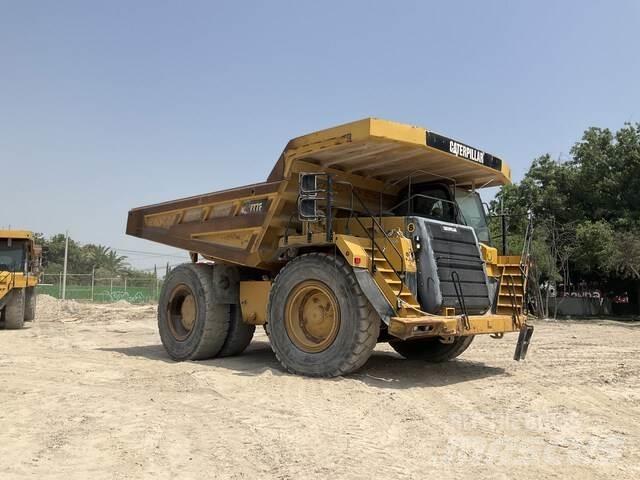 CAT 777F ساحبات مفصلية