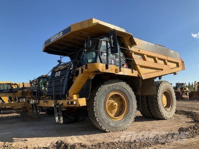 CAT 777F ساحبات مفصلية