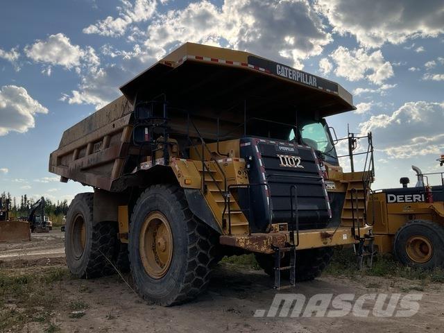 CAT 777F ساحبات مفصلية