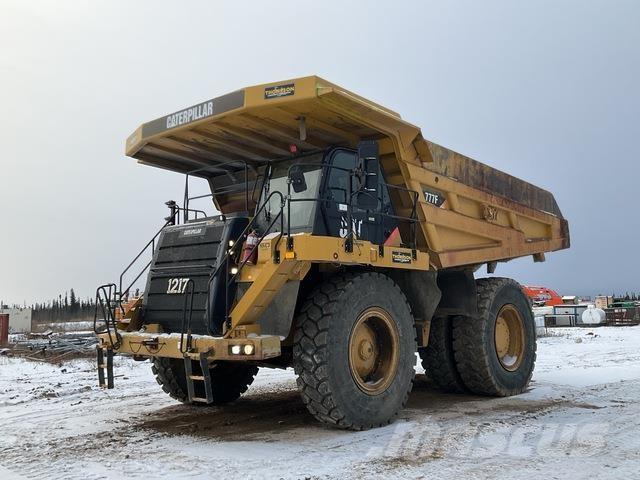 CAT 777F ساحبات مفصلية