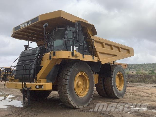CAT 777F ساحبات مفصلية