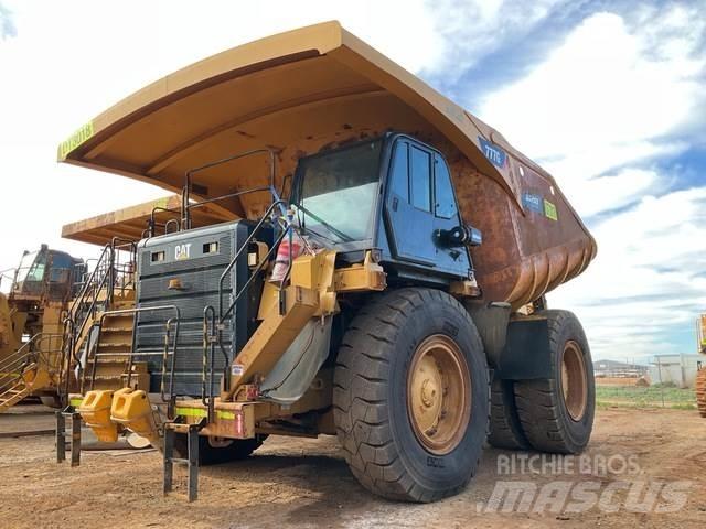 CAT 777G ساحبات مفصلية
