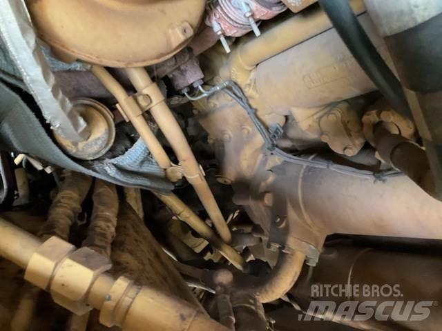 CAT 777G ساحبات مفصلية