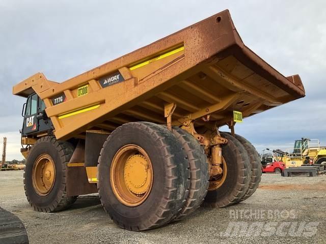 CAT 777G ساحبات مفصلية