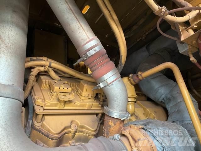 CAT 777G ساحبات مفصلية