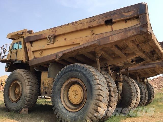 CAT 785 ساحبات مفصلية