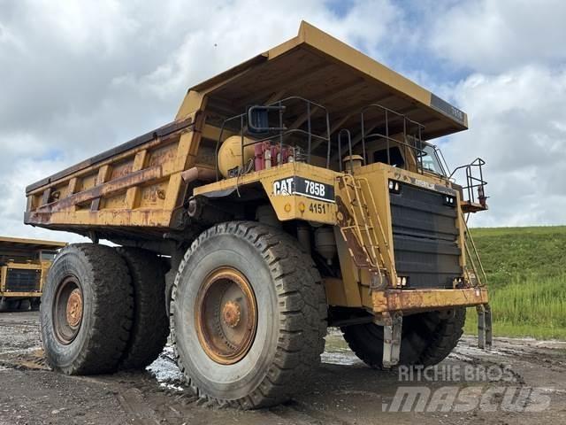 CAT 785B ساحبات مفصلية
