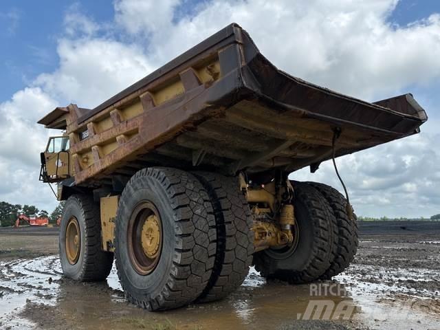 CAT 785B ساحبات مفصلية