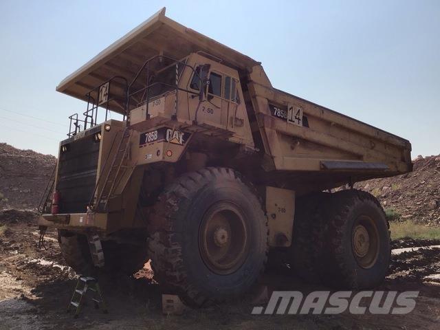 CAT 785B ساحبات مفصلية