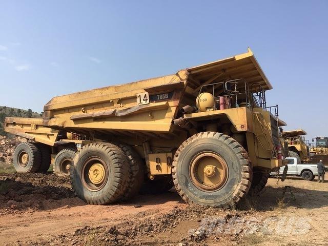 CAT 785B ساحبات مفصلية