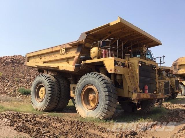 CAT 785B ساحبات مفصلية