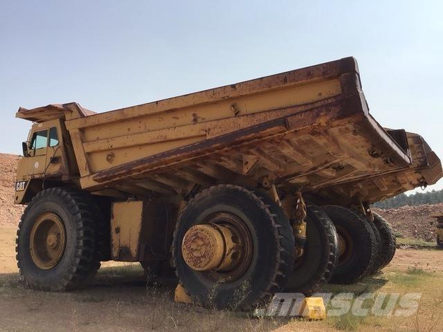 CAT 785B ساحبات مفصلية